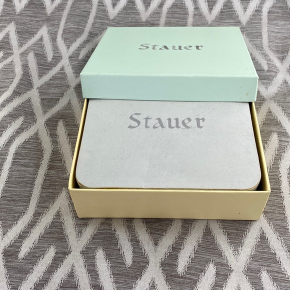 Staure Jade with Sterling Silver Necklace w/matching French Hook Earrings - Picture 8 of 8